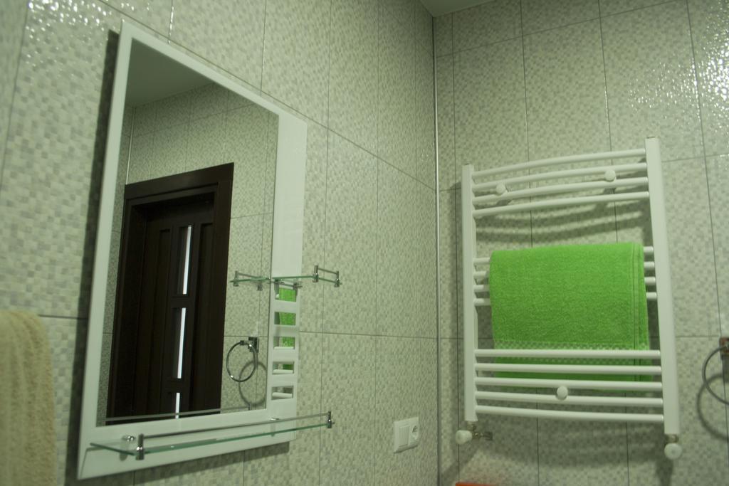 Mindia'S Two Bedroom Apartment Batoemi Buitenkant foto