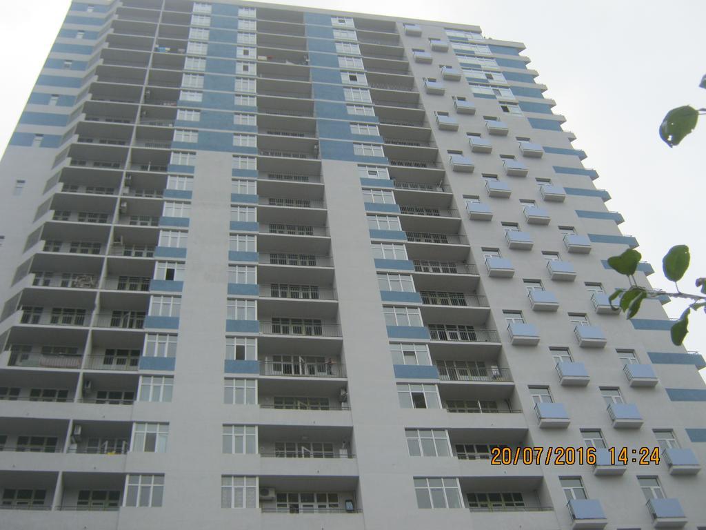 Mindia'S Two Bedroom Apartment Batoemi Buitenkant foto